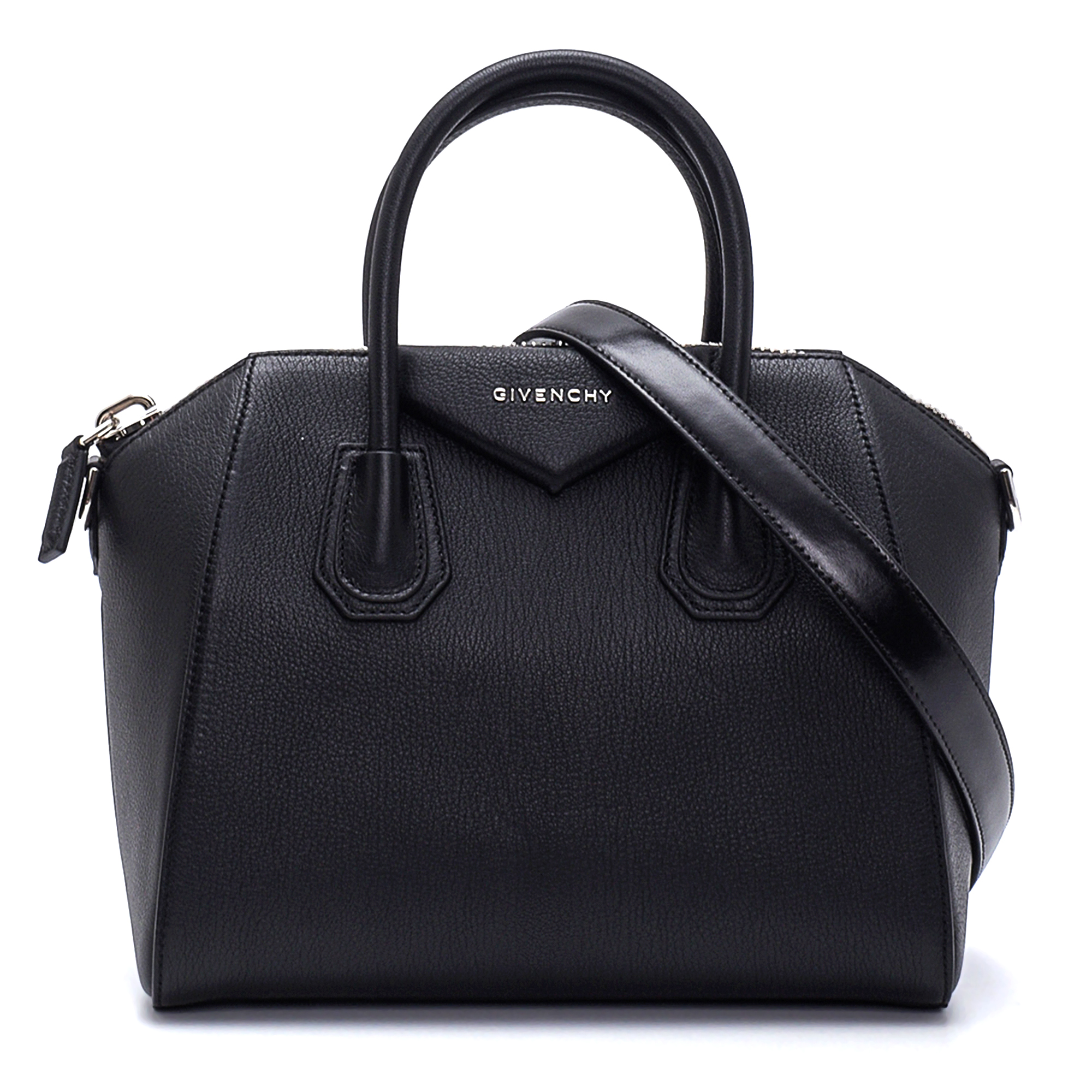 Givenchy - Black Leather Antigona Medium Bag II
